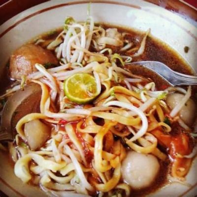  Mie Kocok Kendari: Acı biberlerle buluşan sıcacık bir yolculuk!